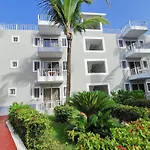 Caribbean Studios Tropicana With Pool - Playa Los Corales