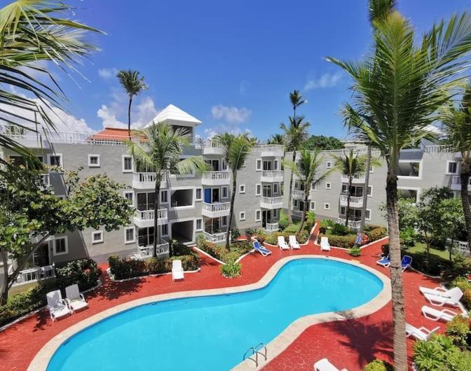 Caribbean Tropicana With Pool - Playa Los Corales 4*