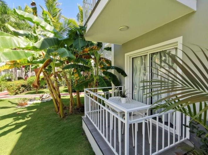 Caribbean Tropicana With Pool - Playa Los Corales