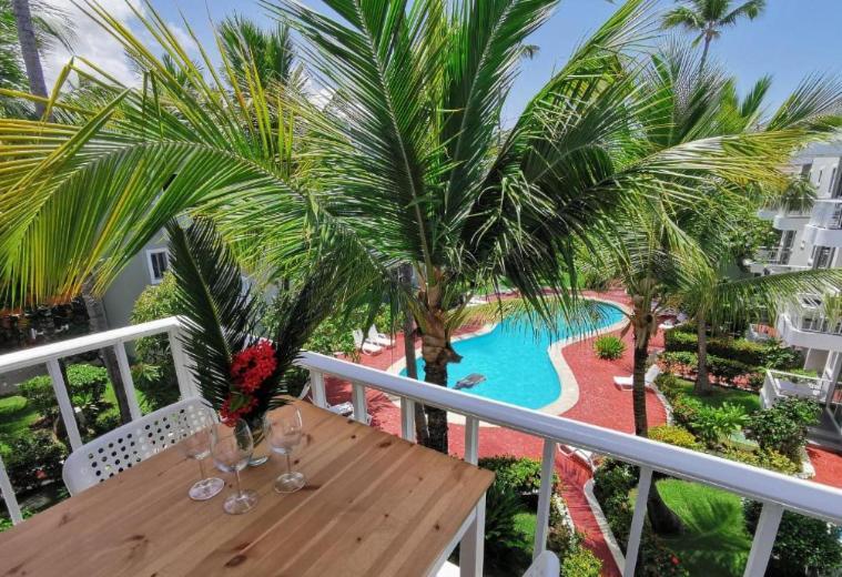 Apartahotel Caribbean Tropicana With Pool - Playa Los Corales